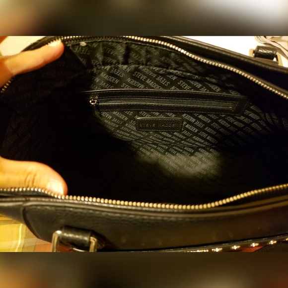 Steve Madden blk/sil Bfalli shopper - Picture 6 of 6